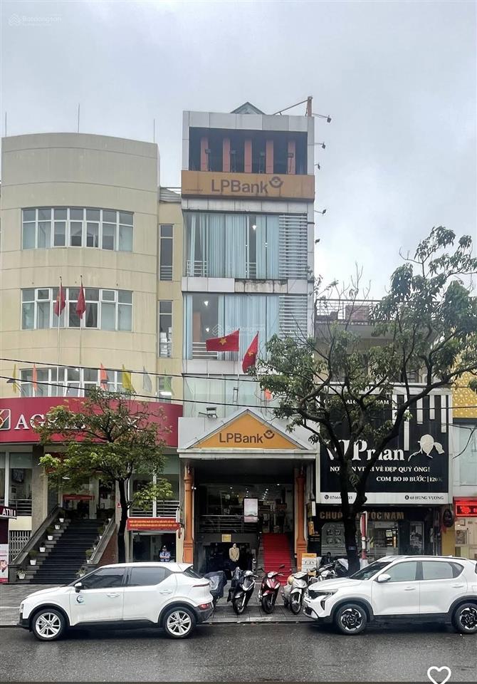 Toà nhà building mặt tiền hùng vương