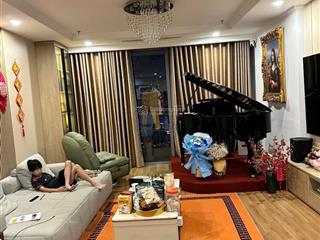 Bán căn hộ chung cư 128m2 tại vinhomes nguyễn chí thanh, đống đa, , 160tr/m, chính chủ