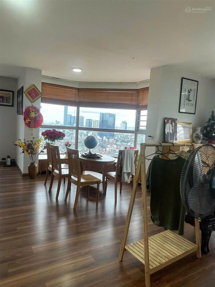 Chung cư star tower dương đình nghệ căn góc 158.2m ban công đông nam, cửa chính hướng bắc
