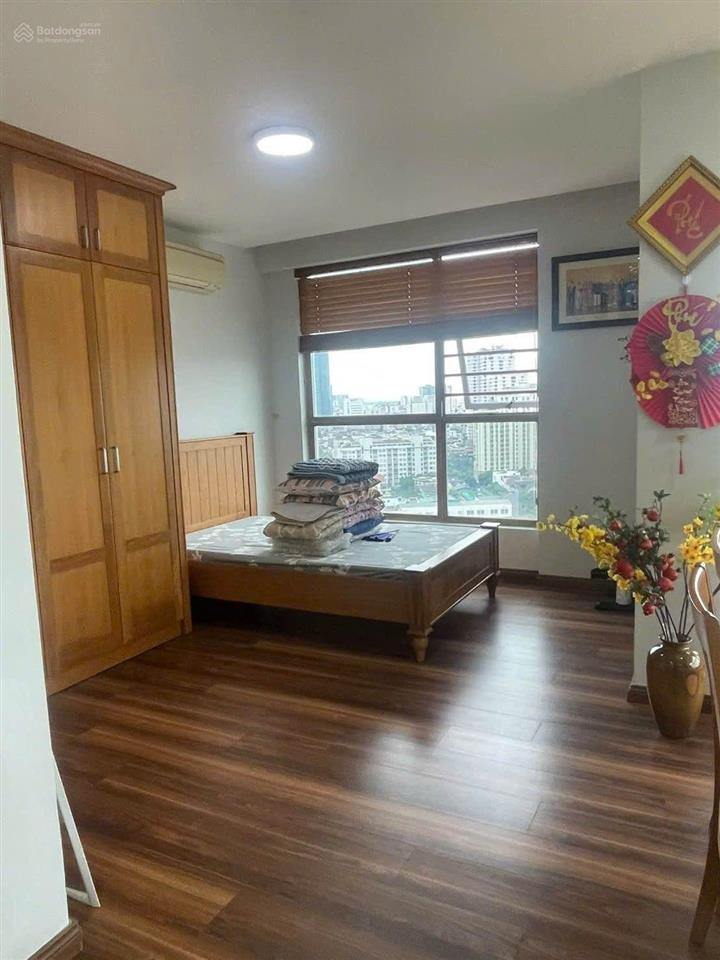 Chung cư star tower dương đình nghệ căn góc 158.2m ban công đông nam, cửa chính hướng bắc
