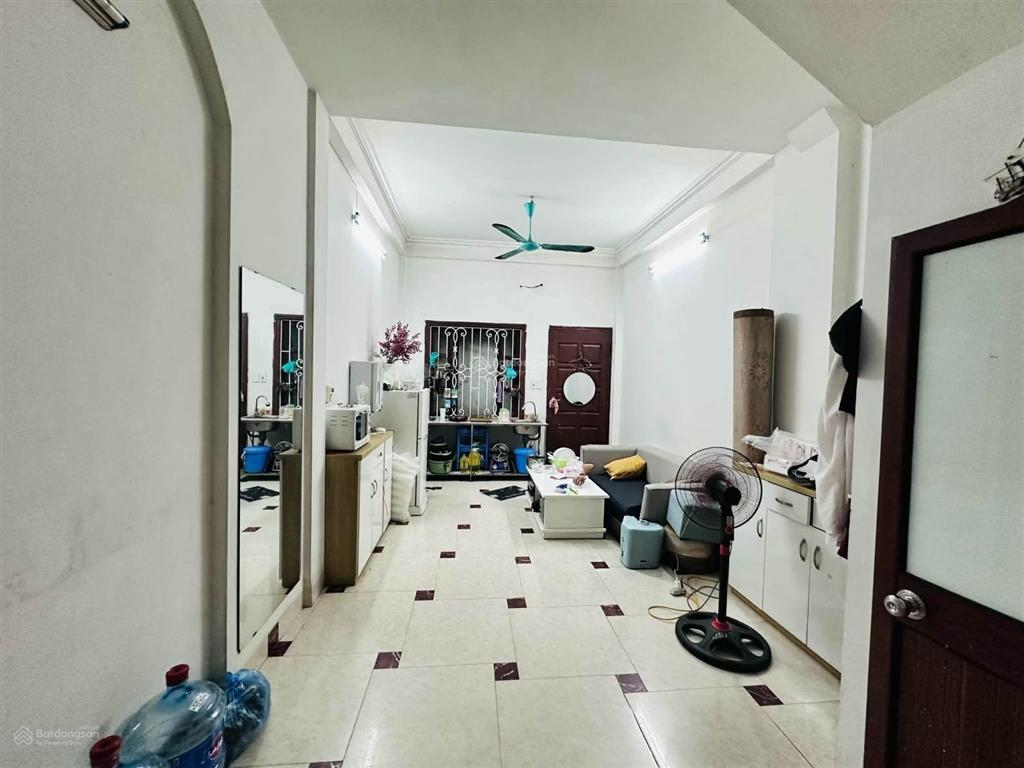 Bán nhà mặt phố phú diễn, ô tô khách tránh nhau ,vỉa hè +kinh doanh
