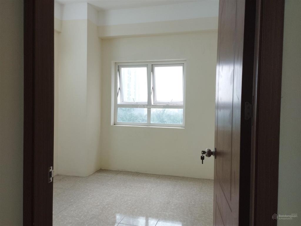 Cho thuê chcc tòa 30t, kđt nam trung yên. dt 50m2. 1pn, 1wc.