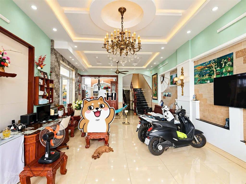 Siêu ngộp bank, nhà 2 mặt tiền đường khu dân cư êm đềm, 5 tầng,dt120 m2,ngang 8,1 mét, giá 7,5 tỷ