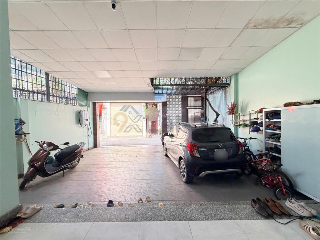 Cực ngộp cần bán gấp nhà hẻm xe hơi phường linh trung, dt 7,3 x 26,8, nh 8 mét, giá chỉ 62,3tr/m2