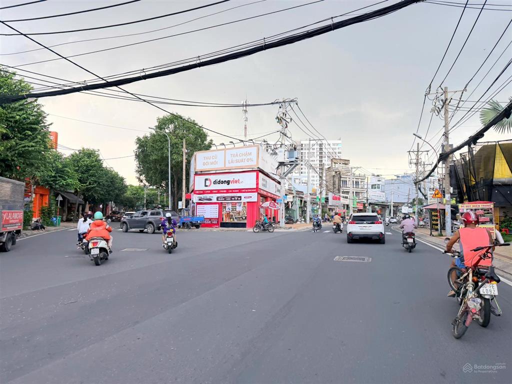 Chính chủ ngộp bank cần bán lô đất hẻm 8m,được xây hầm,6 tầng,ngay kha vạn cân,dt 140m2,giá 9,2 tỷ
