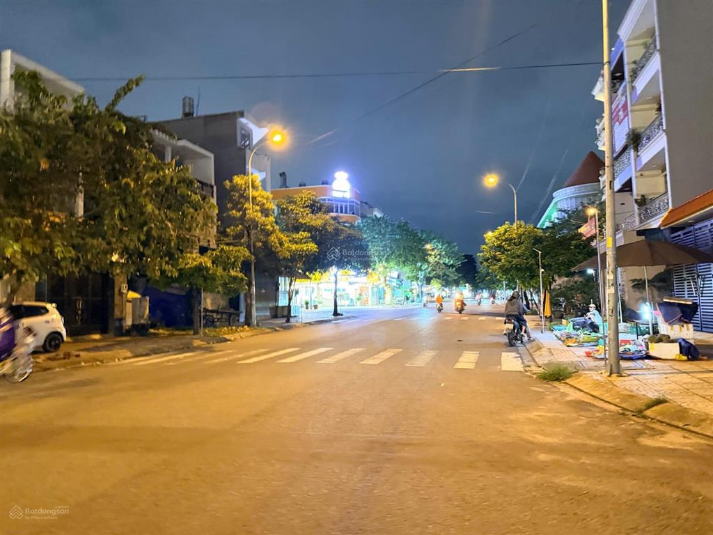 Siêu phẩm lô đất 2mt đường số 5, kdc êm đềm suối nhum, ngang 8m, cn 132m2, giá 14 tỷ tl mạnh