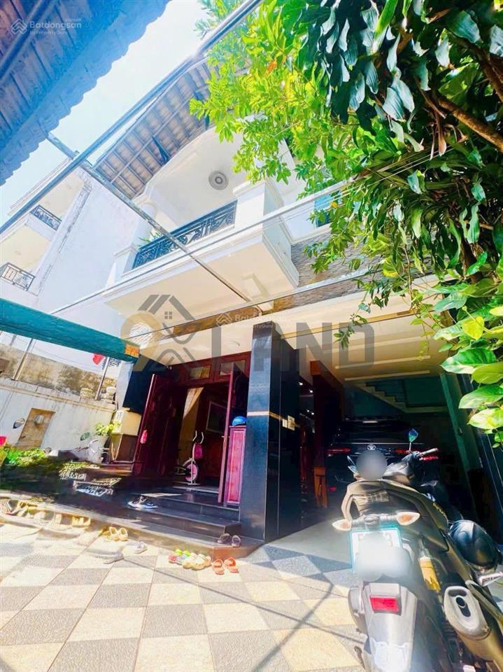 Siêu phẩm biệt thự lê văn chí, dt  7 x 24, cn 166m2, trệt, 2 lầu, giá 13,5 tỷ, ngay 0907 955 ***