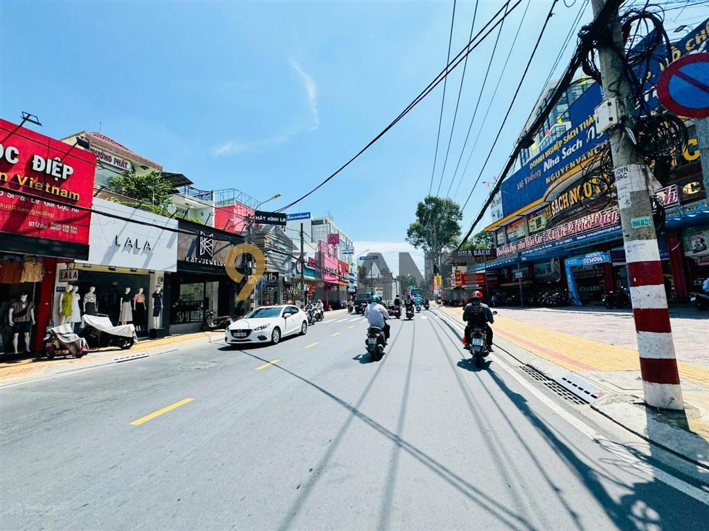 Cơ hội đầu tư tốt nhất phường bình thọ,nhà c4 hẻm 6m võ văn ngân, dt 141m2, ngang 5,5m2,giá 9,2 tỷ