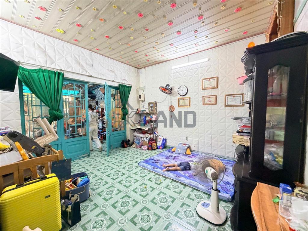 Siêu phẩm mặt tiền đường số 9, dt 6,6 x 17,5, cn113,5m2, được xây trệt, 7 tầng, giá chỉ 10,5 tỷ