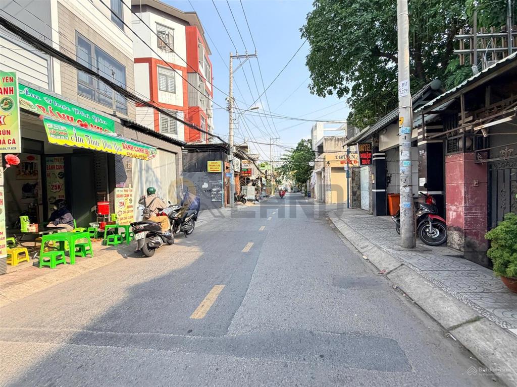 Siêu phẩm mặt tiền đường số 9, dt 6,6 x 17,5, cn113,5m2, được xây trệt, 7 tầng, giá chỉ 10,5 tỷ