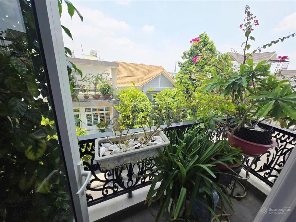 Siêu hiếm, nhà đẹp giá tốt hẻm 8 mét đặng văn bi, trệt, 3 lầu, sân thượng, giá 11,2 tỷ.