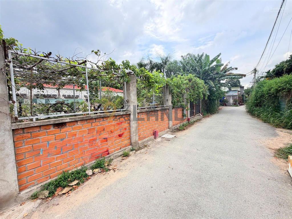 Gấp lắm mới có giá này, lô đất hẻm 6m ngay thcs linh trung, đường linh trung dt94m2, giá 6,6 tỷ