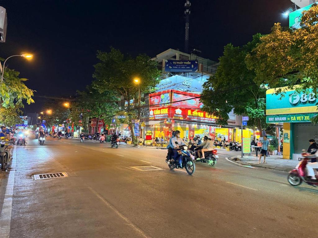Siêu phẩm góc 2mt đường hoàng diệu 2,dt 100m2,(8*13), nhà 2 tầng, cho thuê 70tr/tháng, giá 14,5 tỷ