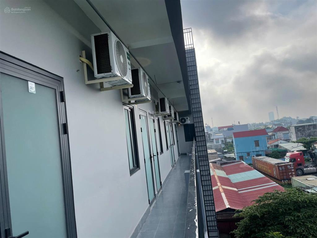 Bán gấp!!! căn hộ dịch vụ làng đại học, 30 phòng, thu nhập 140tr/tháng, 180,5m2, ngang (7,2 x 26)