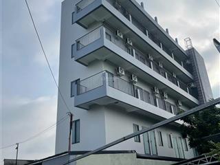 Bán gấp!!! căn hộ dịch vụ làng đại học, 30 phòng, thu nhập 140tr/tháng, 180,5m2, ngang (7,2 x 26)