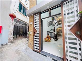 Bán nhà p. lĩnh nam hoàng mai, dt 38m giá 7.3 tỷ, ngõ rộng, nhà đẹp lô góc thoáng sáng