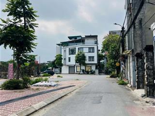 Ngọc thuỵ đường kinh doanh ô tô 7 chỗ  sổ 50m x thang máy  12,7 tỷ tl