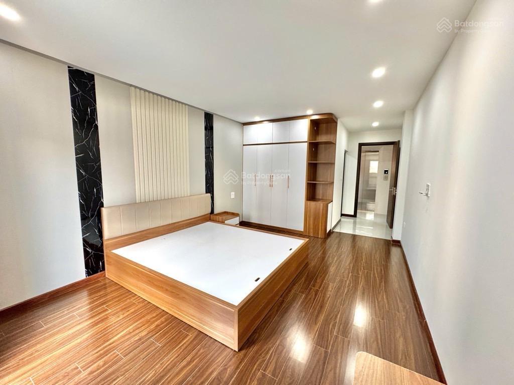 Ngọc thuỵ 50m2 6t thang máykinh doanh vp giá hợp lý