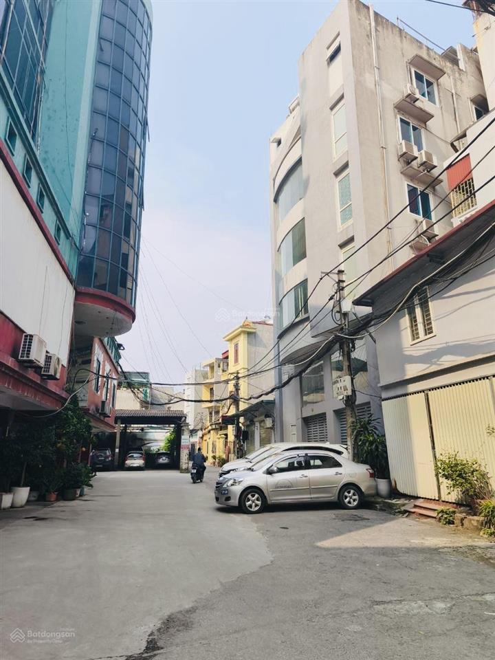 Chủ gửi bán toà căn hộ dịch vụ thương mại  phố hoa lâm việt hưng diện tích sàn 105m2 mt 11m