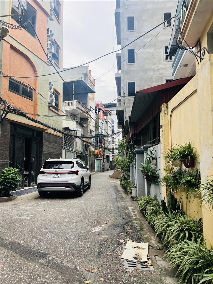 Cầu vĩnh tuy  nhà đẹp 50m²  6 tầng thang máy  gara ô tô  nhỉnh 11 tỷ đường ô tô tránh