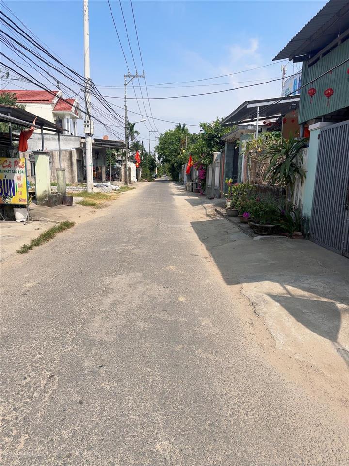 Cần bán lô đất lớn nhất thôn giáng đông , hoà châu, hoà xuân, (431,3m2 đất ở ) giá (7.4 tỷ).