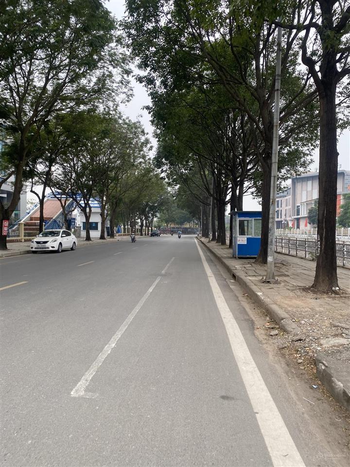 Cực hiếm! cho thuê nhà xưởng phố bằng b  oto tải tránh trước nhà  diện tích 250m  giá 25tr/thang