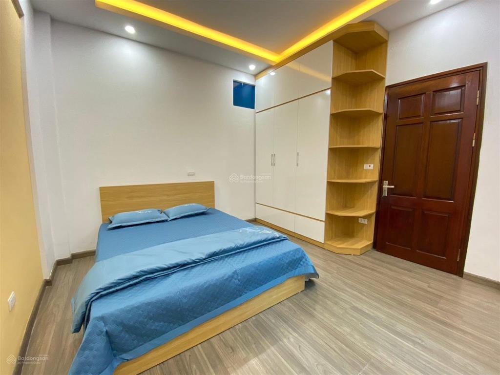 Cực hiếm ! bán nhà đường mỹ đình  cách oto 10m  nhà xây 6 tầng giá chỉ 7,3 tỷ