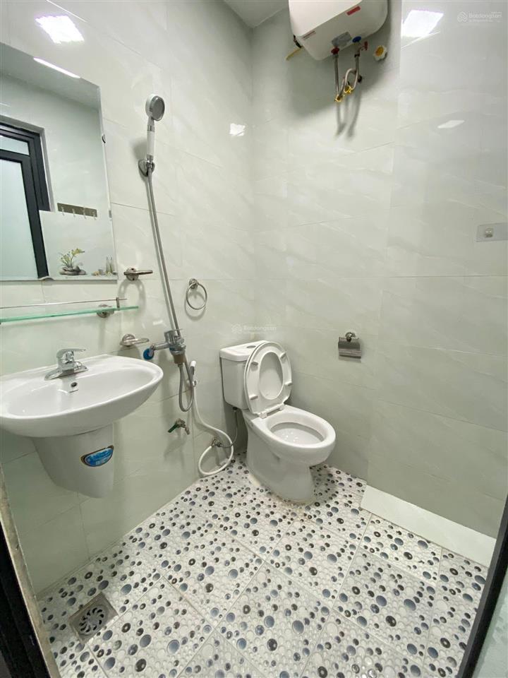 Cực hiếm ! bán nhà đường mỹ đình  cách oto 10m  nhà xây 6 tầng giá chỉ 7,3 tỷ