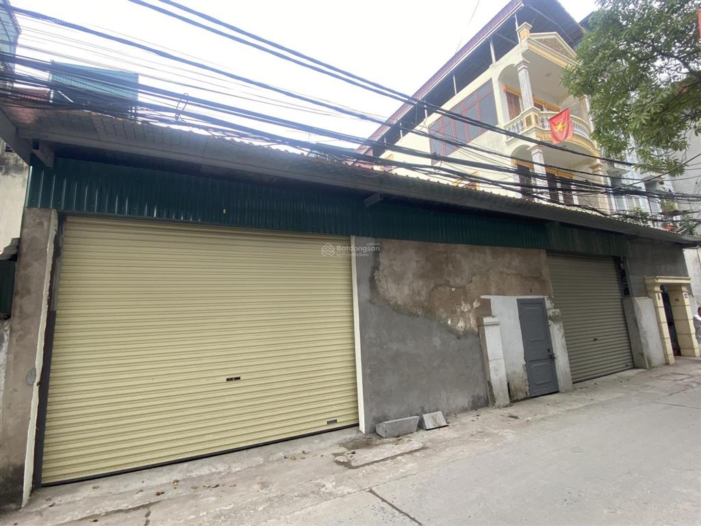 Cực hiếm! bán nhà phố bằng b  oto tránh  diện tích 105m2  mặt tiền 6,8m  giá chỉ 20,4 tỷ