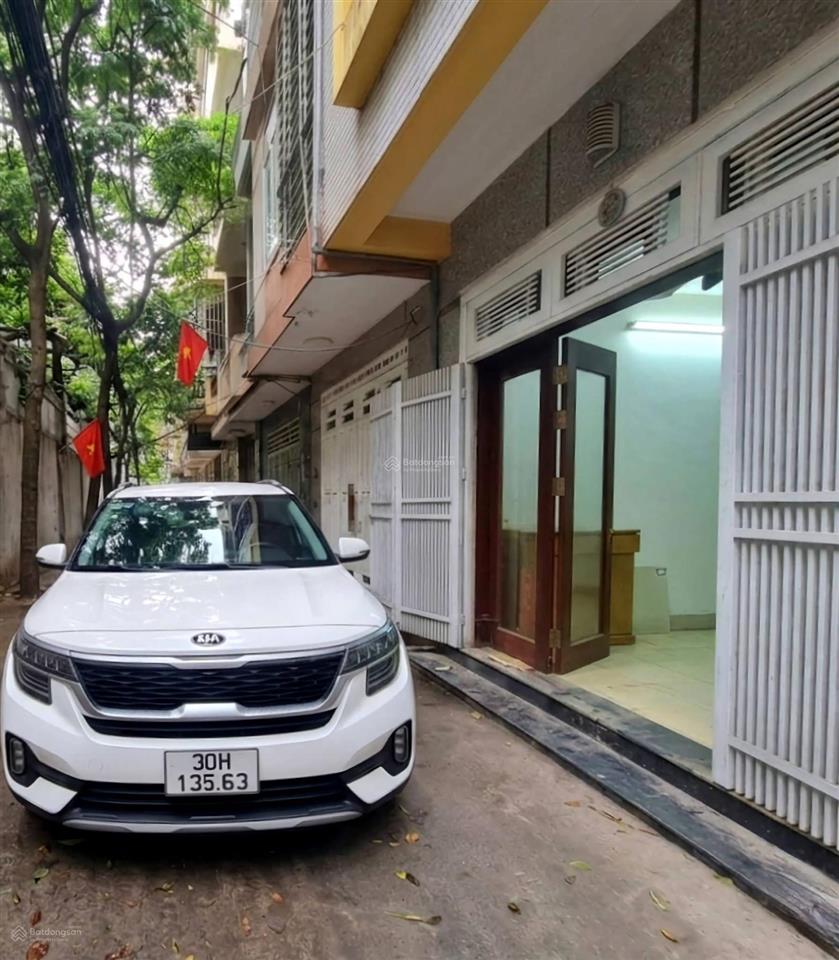 Hiếm! bán nhà phố khuất duy tiền  ô tô tránh  5 tầng  giá chỉ 17 tỷ.