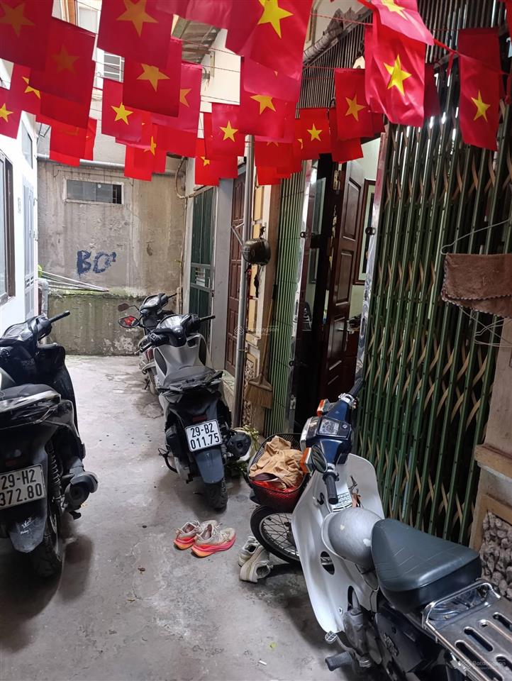 Bán nhà 5 tầng giá 4,85 tỷ gần ô tô nhà đẹp, ở ngay!