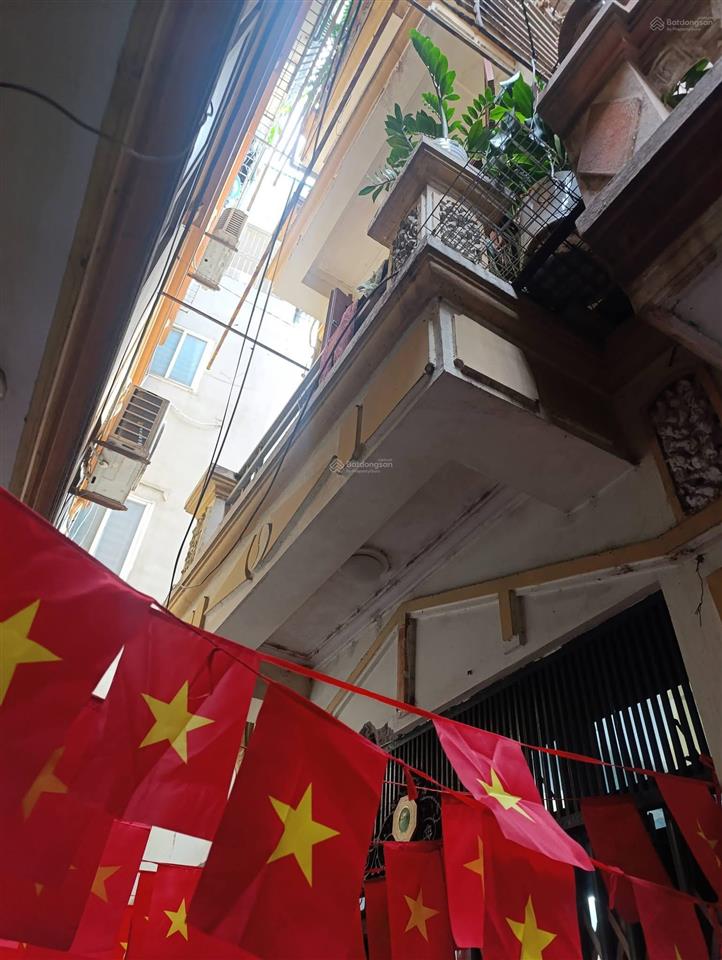 Bán nhà 5 tầng giá 4,85 tỷ gần ô tô nhà đẹp, ở ngay!
