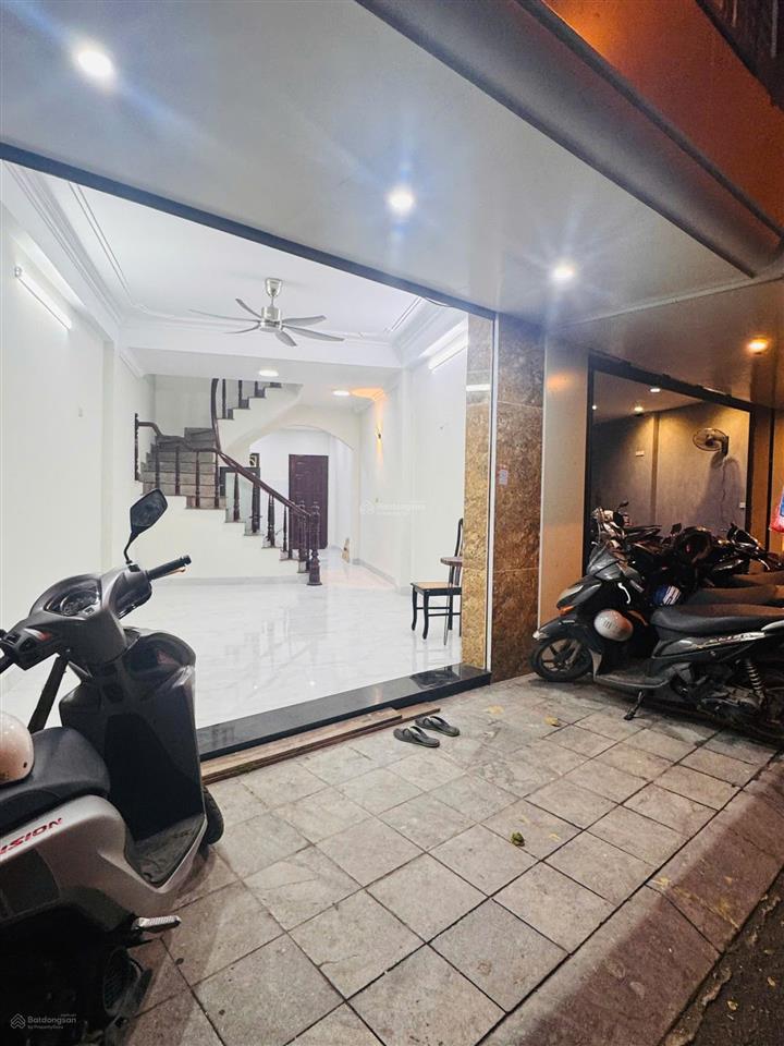Cho thuê nhà mp vệ hồ. cho thuê mọi mô hình. nhà mới sửa chữa cải tạo