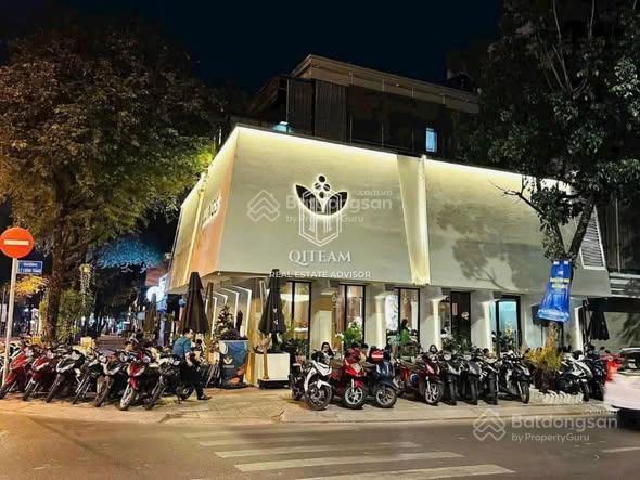 Bán nhà góc 2mt siêu vip tân hương, quận tân phú (13x17m)  hdt 180tr/th  bán 62 tỷ