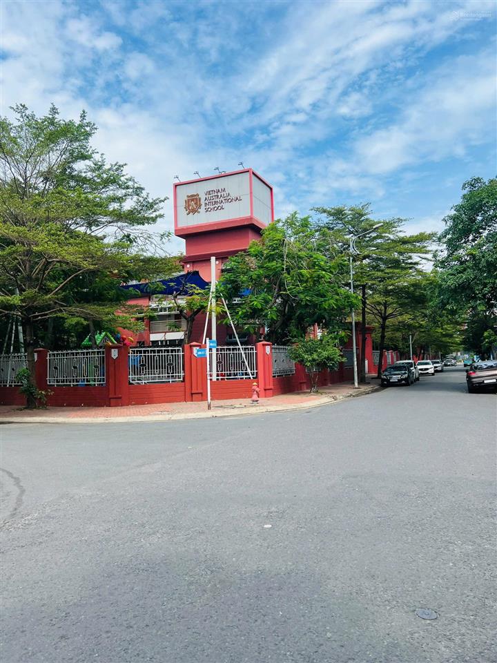 Siêu phẩm góc 2mt khu him lam  quận 7 (7.5x20m)  hầm 4 tầng  hđt 100tr/tháng  bán 42 tỷ