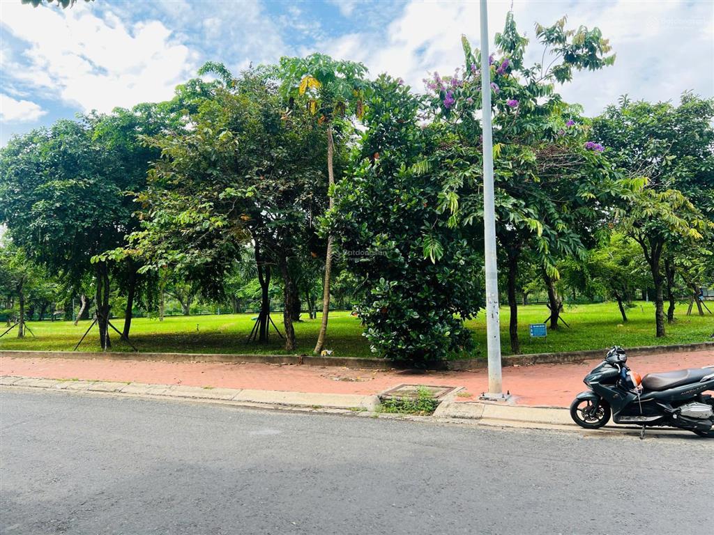 Siêu phẩm góc 2mt khu him lam  quận 7 (7.5x20m)  hầm 4 tầng  hđt 100tr/tháng  bán 39 tỷ