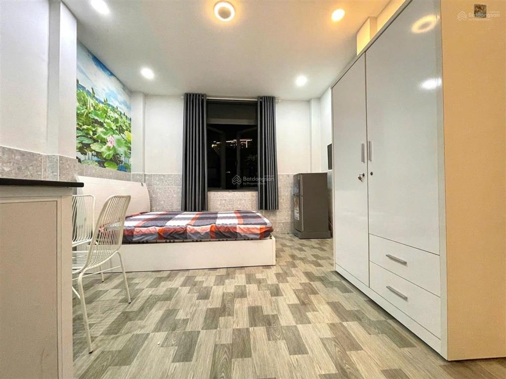 Bán tòa căn hộ góc 2mt khu tân quy  quận 7 (11x20m)  6 tầng  hđt 170tr/th  bán 45 tỷ
