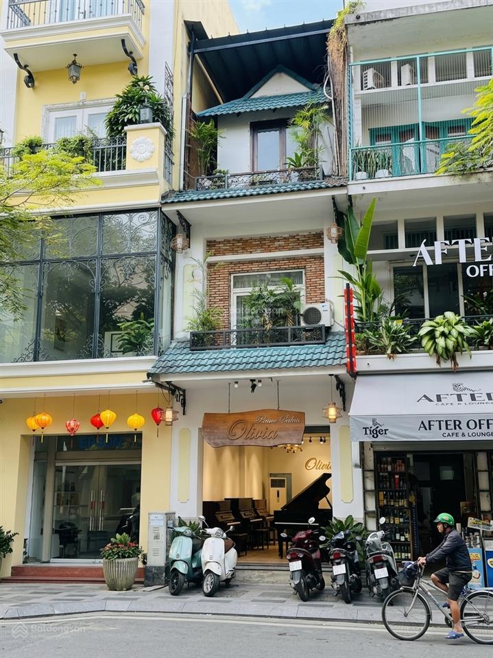 Hạ giá bán nhanh mt tiền quận 1 (4x17.2) 3 tầng hđ thuê 70tr/tháng bán 36 tỷ