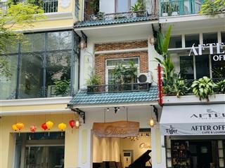 Hạ giá bán nhanh mt tiền quận 1 (4x17.2) 3 tầng hđ thuê 70tr/tháng bán 36 tỷ