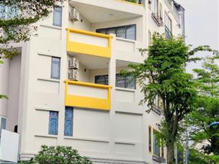 Bán nhà góc 2mt khu kim sơn  quận 7  (5x20)  hầm 5 tầng  hđt 80tr/th  bán 29 tỷ