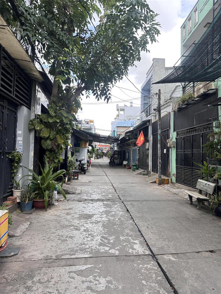 Chính chủ cần bán nhà mặt tiền sát cạnh aeon mall tân phú  nở hậu thông xe tứ phía  bình tân