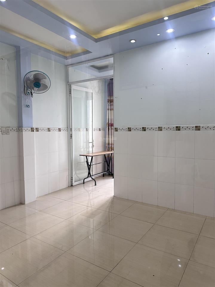 Chính chủ cần bán nhà mặt tiền sát cạnh aeon mall tân phú  nở hậu thông xe tứ phía  bình tân