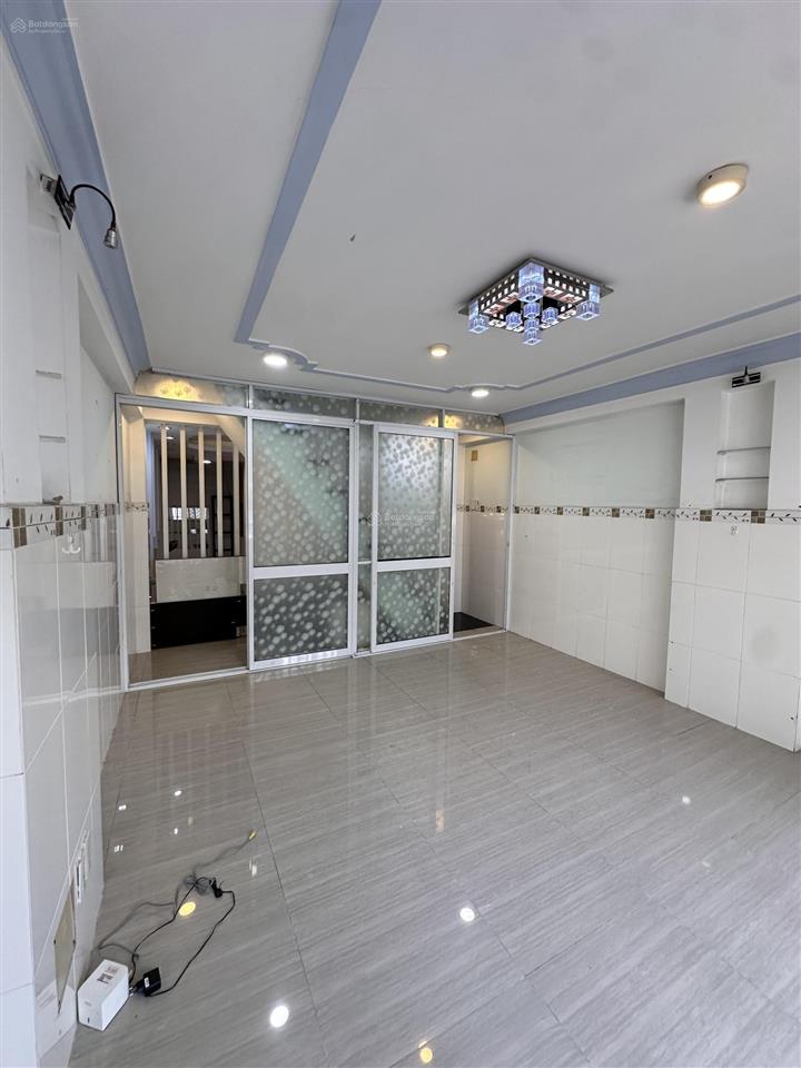 Chính chủ cần bán nhà mặt tiền sát cạnh aeon mall tân phú  nở hậu thông xe tứ phía  bình tân
