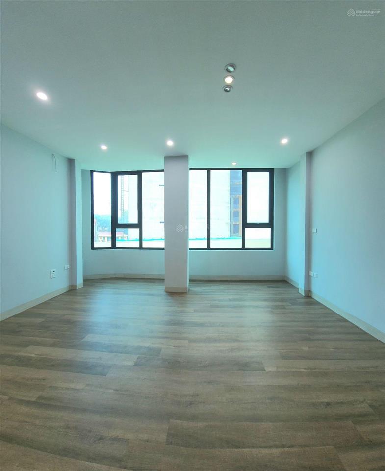 Nguyễn thị định nhà đẹp gần phố sân riêng thoáng sáng hàng hiếm 5 tầng giá nào cũng chốt