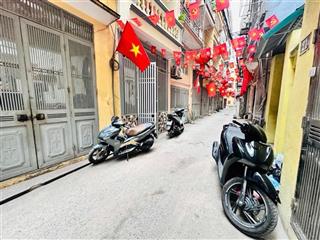 Siêu phẩm phân lô  ô tô đỗ cửa  ngõ thông  kinh doanh  dân xây cực ưng!
