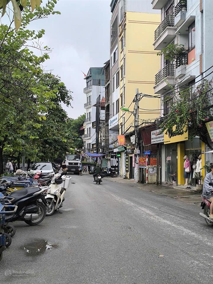 Bán đất phú diễn, giá hợp lý, mặt tiền đẹp. ngõ thông ô tô. dt 62m, giá 9.8 tỷ. xây nhà tuyệt đẹp