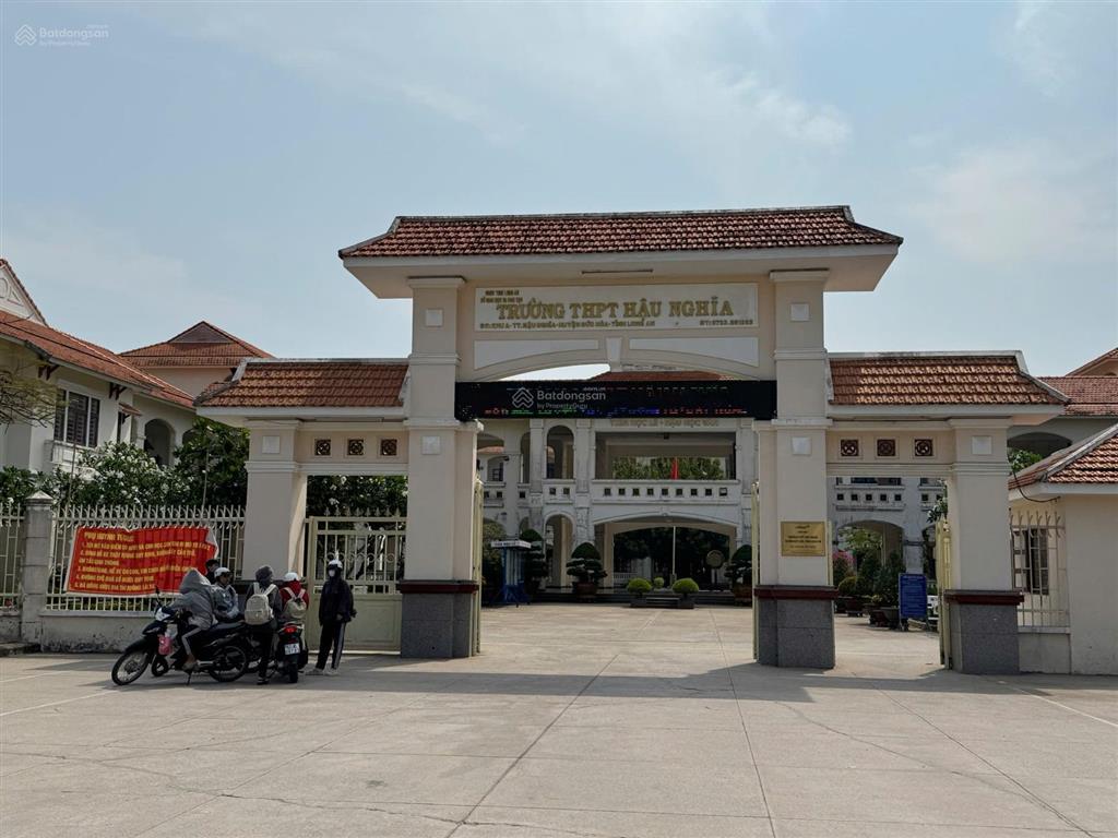 Bán đất tt hậu nghĩa gần vinhome green city dt 5 x 30m đất ở đô thị. giá 1,6 tỷ.