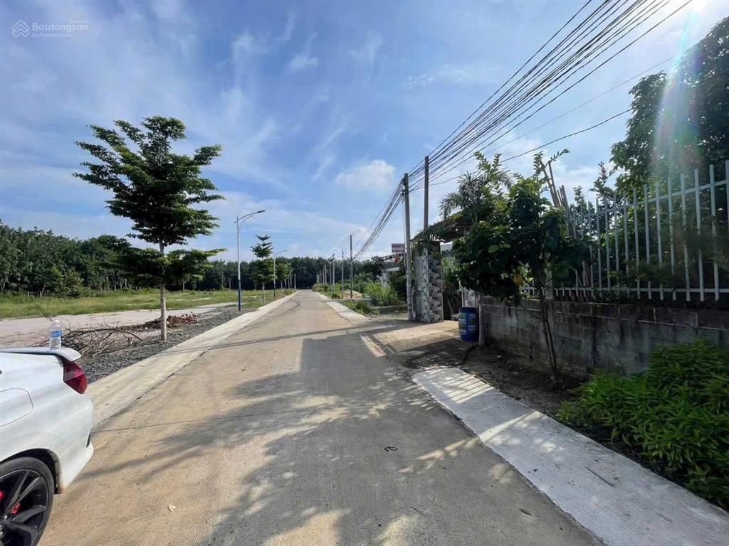 Đất xây trọ phường chơn thành, cách ql13 500m