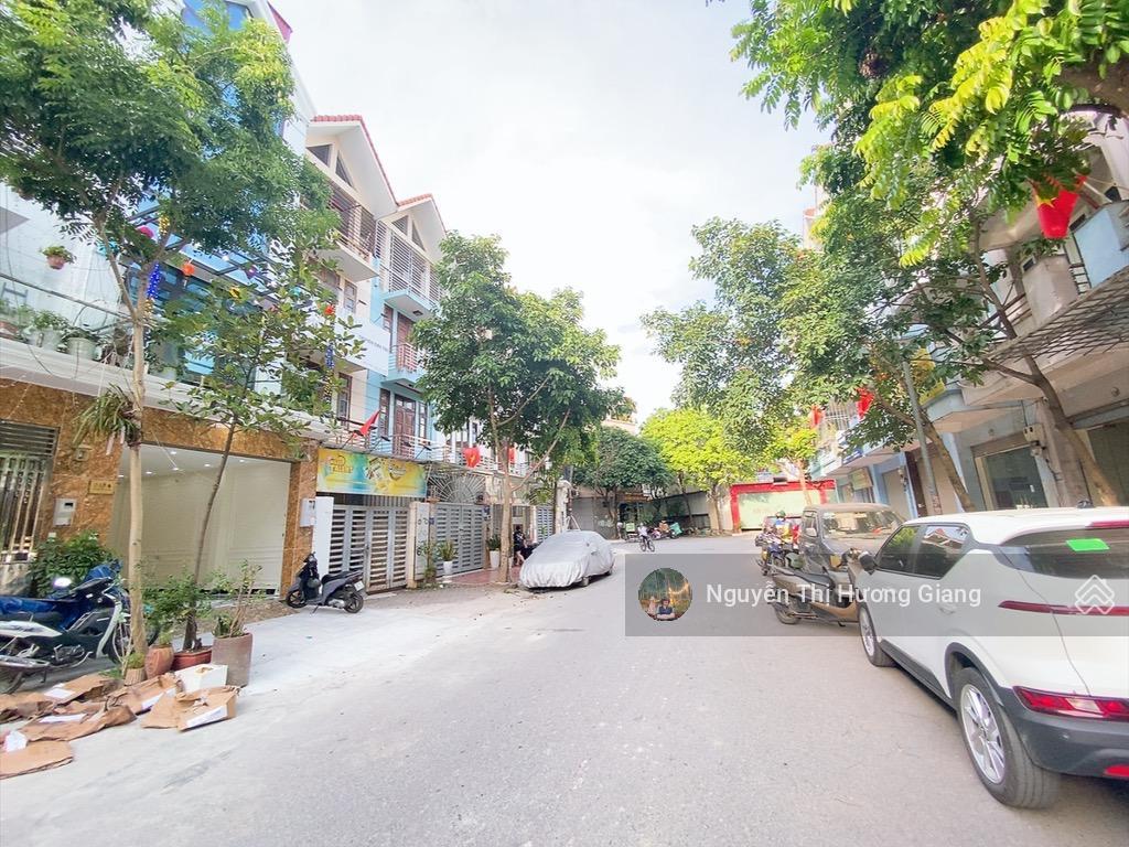Bán gấp cắt lỗ nhà lk la khê, hà đông 65m2, 6 tầng thang máy, đường 20m, vỉa hè rộng kinh doanh