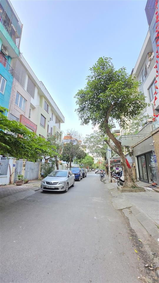Chủ cần tiền bán gấp lk rẻ nhất kđt văn khê, hà đông 83m², 5 tầng hoàn thiện, mt5m, nhỉnh 18 tỷ
